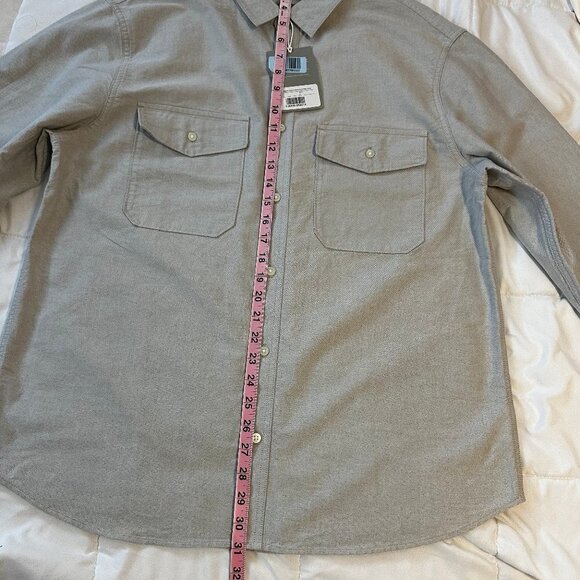 Everlane | The Organic Oxford Relaxed Utility Shirt - Picture 8 of 11